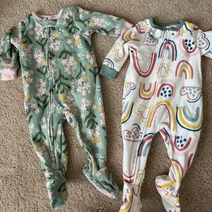 BRAND NEW 6m Carters fleece Zip ups (4 footies)